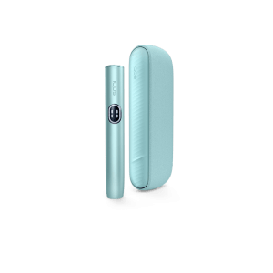 IQOS ILUMA i Breeze Blue heated tobacco device — Breeze Blue finish, front view on white background